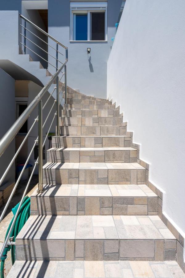 Aristos Garden Apartments Kalithies Bagian luar foto