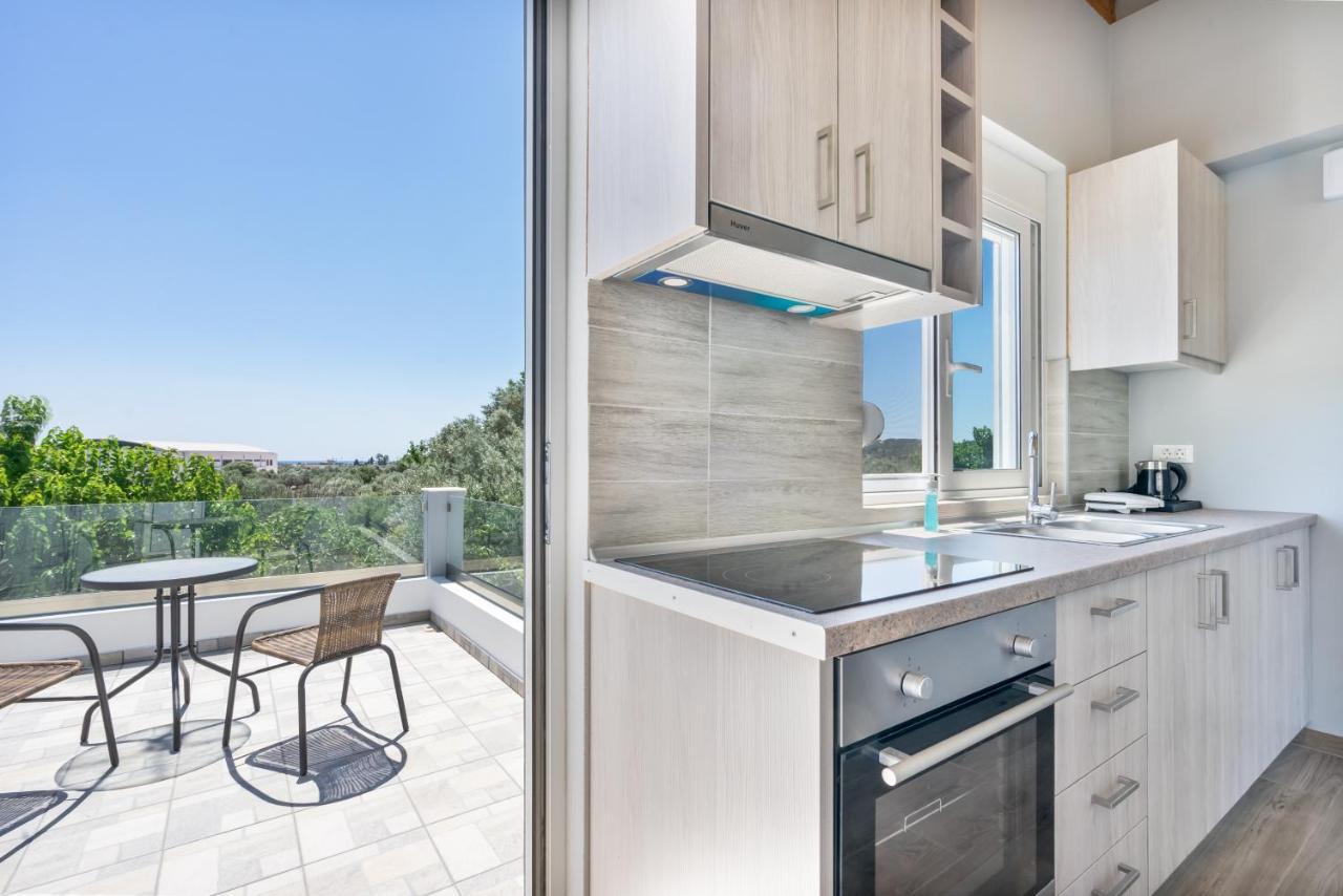 Aristos Garden Apartments Kalithies Bagian luar foto