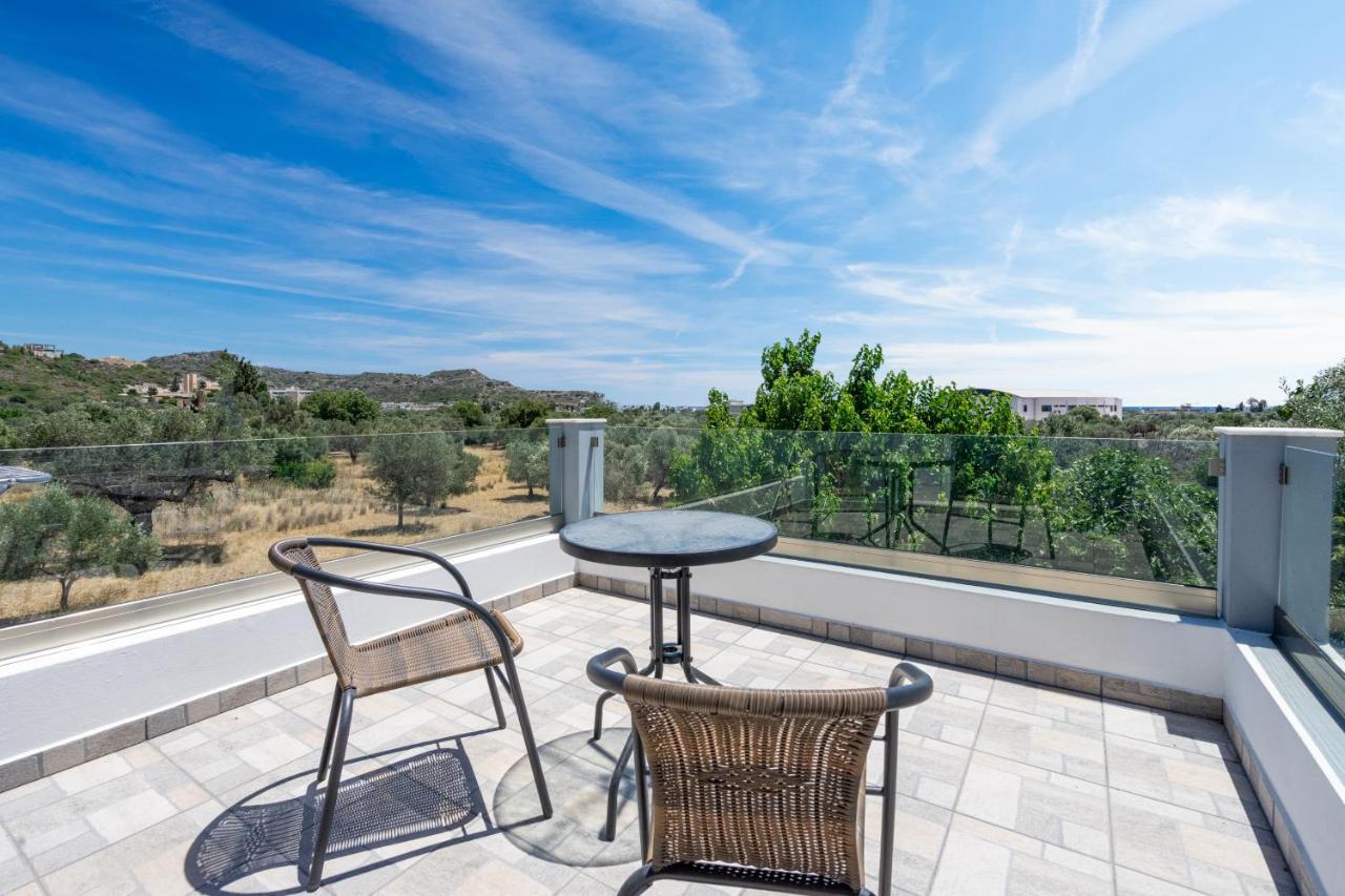 Aristos Garden Apartments Kalithies Bagian luar foto
