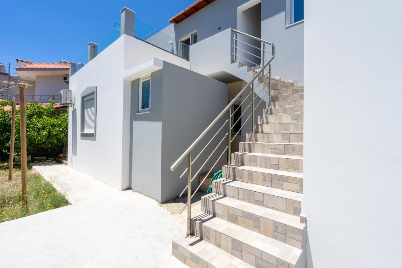 Aristos Garden Apartments Kalithies Bagian luar foto