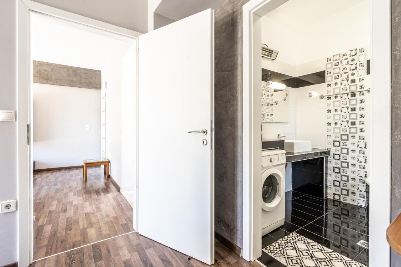 Aristos Garden Apartments Kalithies Bagian luar foto