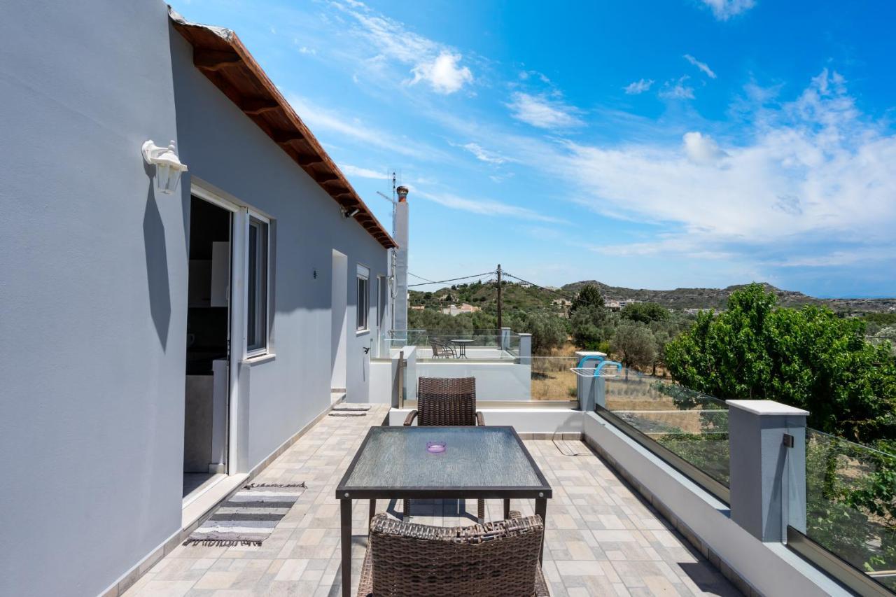 Aristos Garden Apartments Kalithies Bagian luar foto