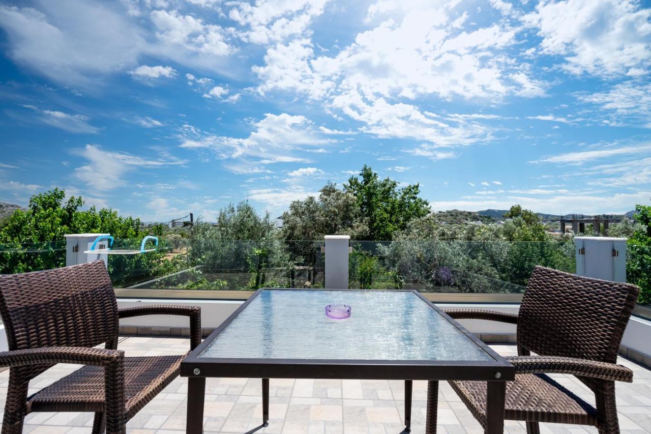 Aristos Garden Apartments Kalithies Bagian luar foto