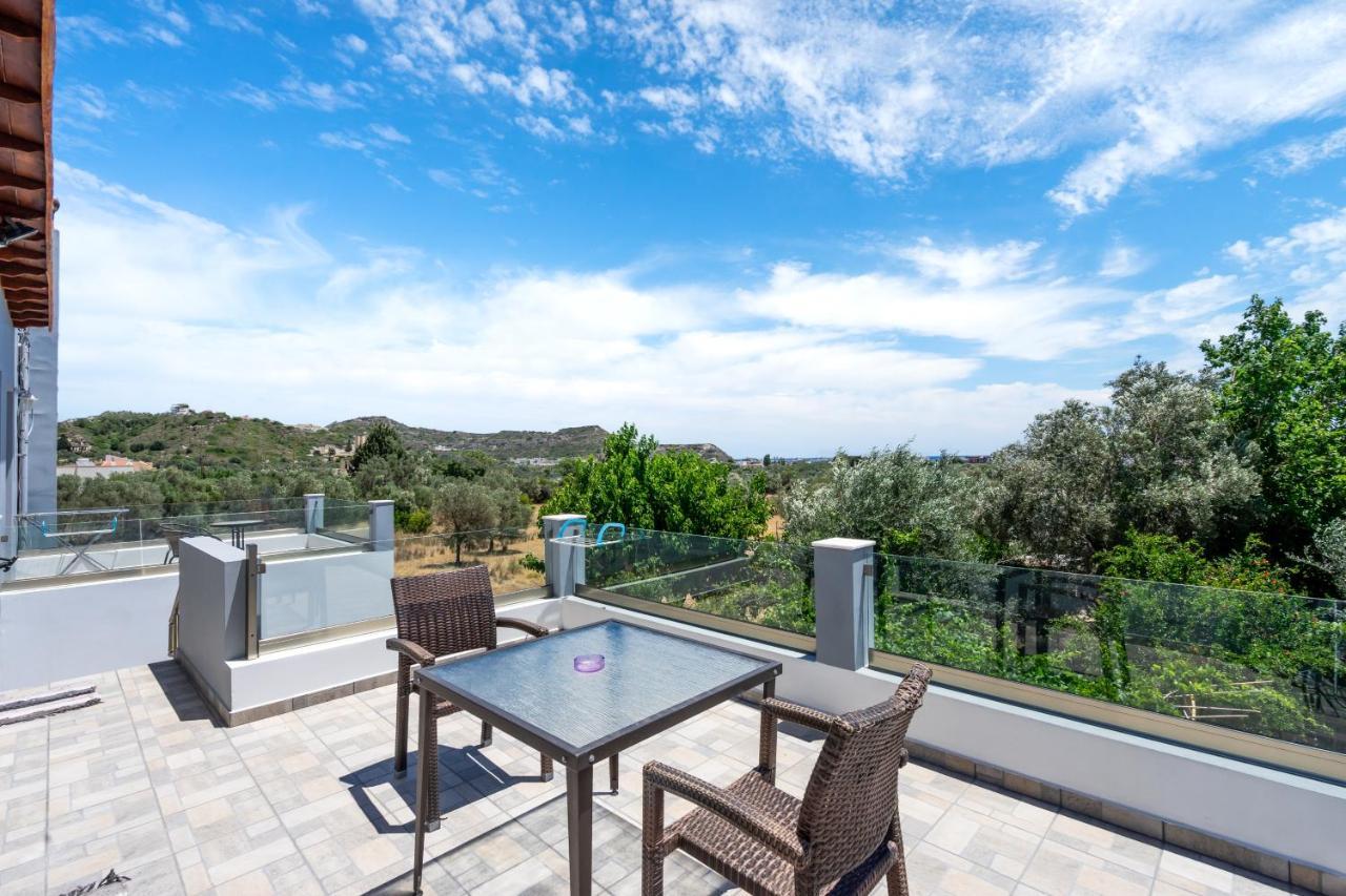 Aristos Garden Apartments Kalithies Bagian luar foto