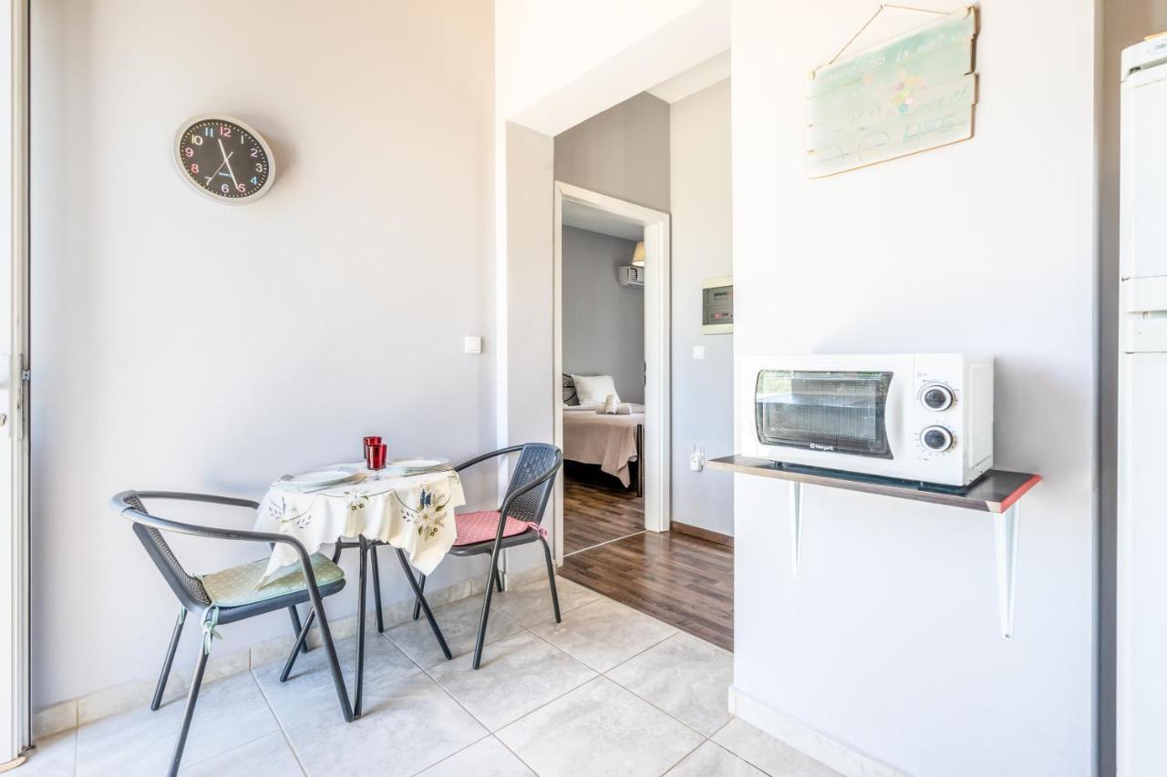Aristos Garden Apartments Kalithies Bagian luar foto